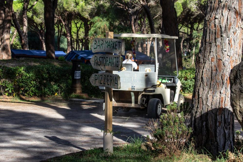 Camping Village S'Ena Arrubia Арбореа Екстер'єр фото